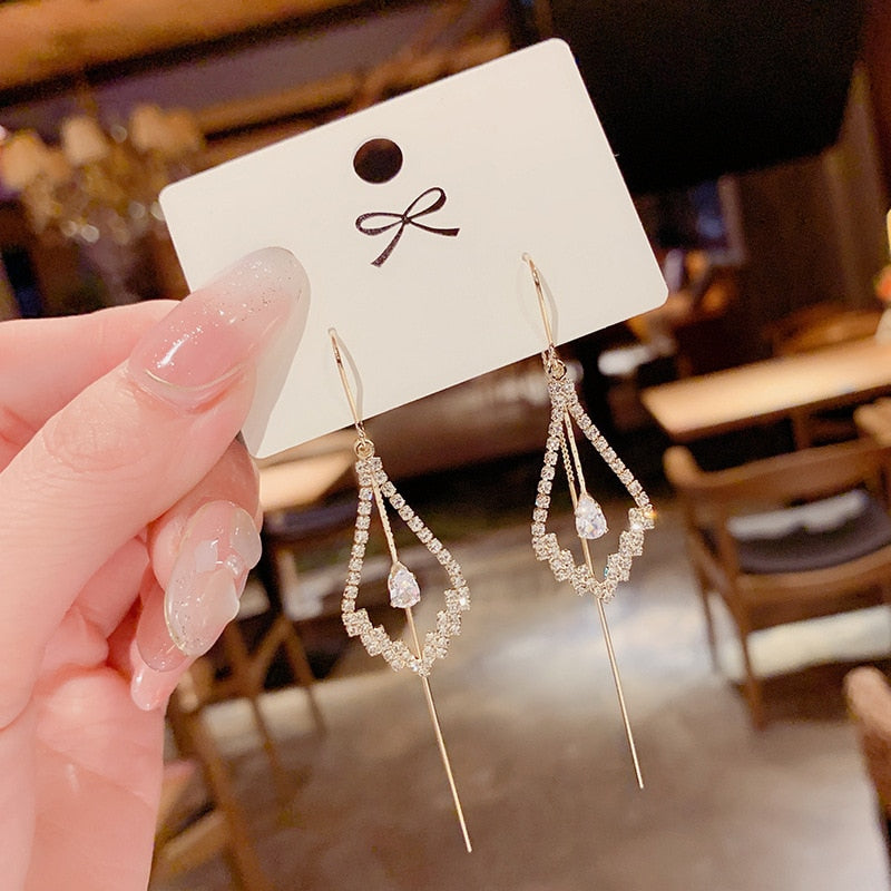 Peris Gems 10 Oversized White Pearl Drop Earrings for Women | Gold Round Earrings Oversized White Pearl Drop Earrings for Women | Gold Earring SHEIN Amazon Temu