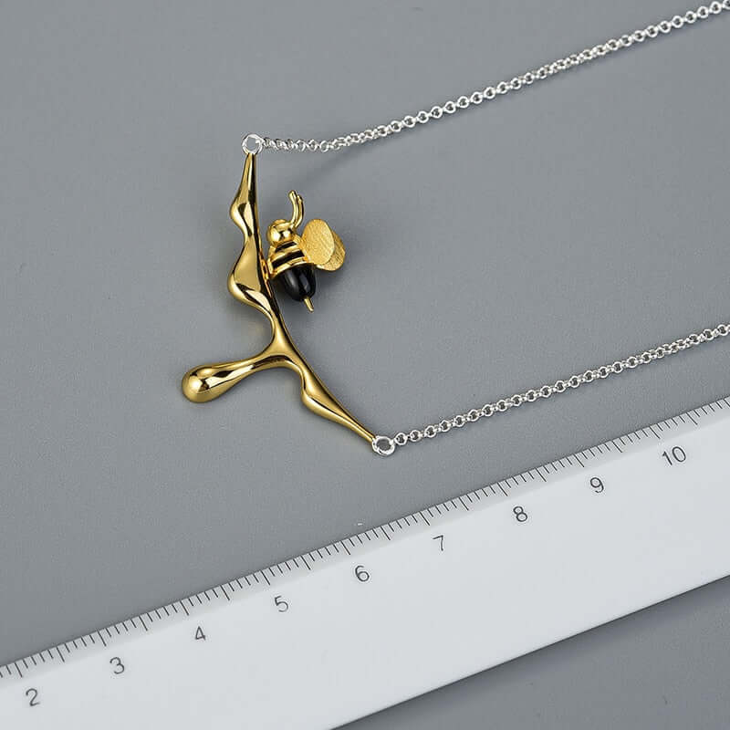 Peris Gems 18K Gold Bee Dripping Honey Pendant Necklace for Women | 925 Sterling Silver 18K Gold Bee Dripping Honey Pendant Necklace for Women | 925 SHEIN Amazon Temu