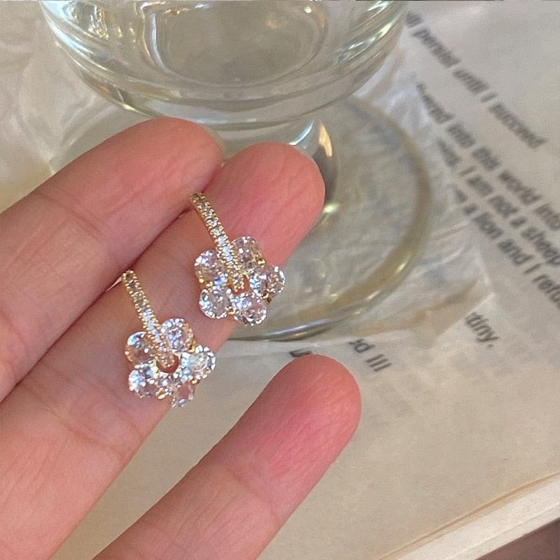 Peris Gems 19 Cute Daisy Flower Hoop Earrings for Women | Flower Earrings Collection Cute Daisy Flower Hoop Earrings for Women | Flower Earrings SHEIN Amazon Temu