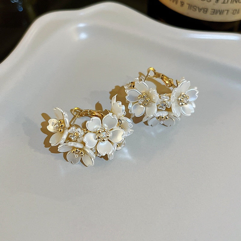 Peris Gems 24 Cute Daisy Flower Hoop Earrings for Women | Flower Earrings Collection Cute Daisy Flower Hoop Earrings for Women | Flower Earrings SHEIN Amazon Temu