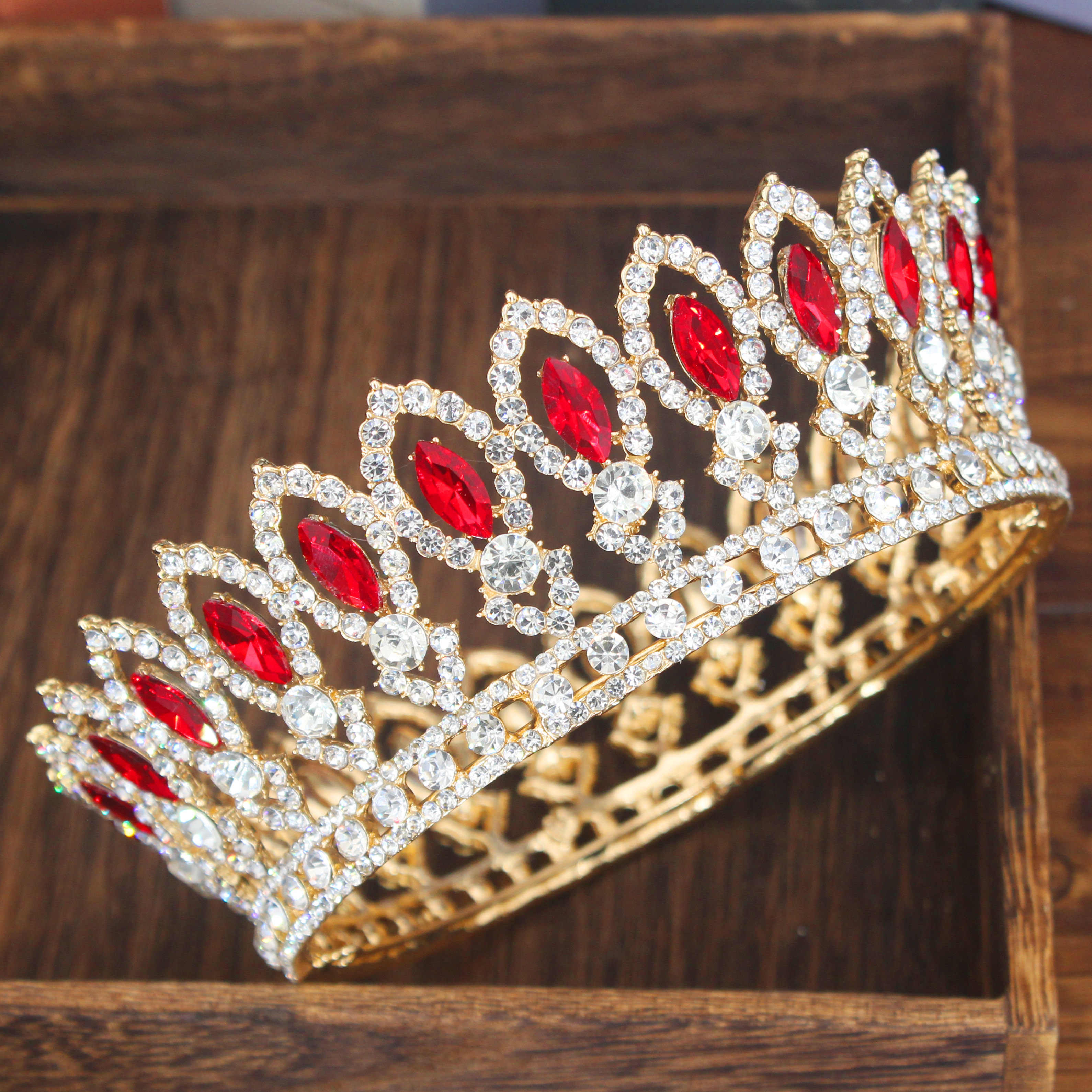 Peris Gems 28 Crystal Queen Wedding Tiara Crown | Women&
