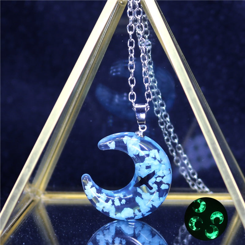 Peris Gems Baby Blue Moon 1 Transparent Resin Round Ball Pendant Necklace - Blue Sky White Cloud Chain Necklace SHEIN Amazon Temu