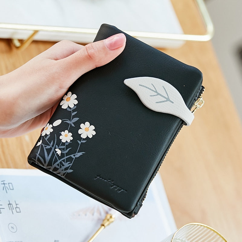 Peris Gems Black Hasp Zipper Daisy PU Leather Small Wallet for Women | Mini Clutch Purse Hasp Zipper Daisy PU Leather Small Wallet for Women SHEIN Amazon Temu