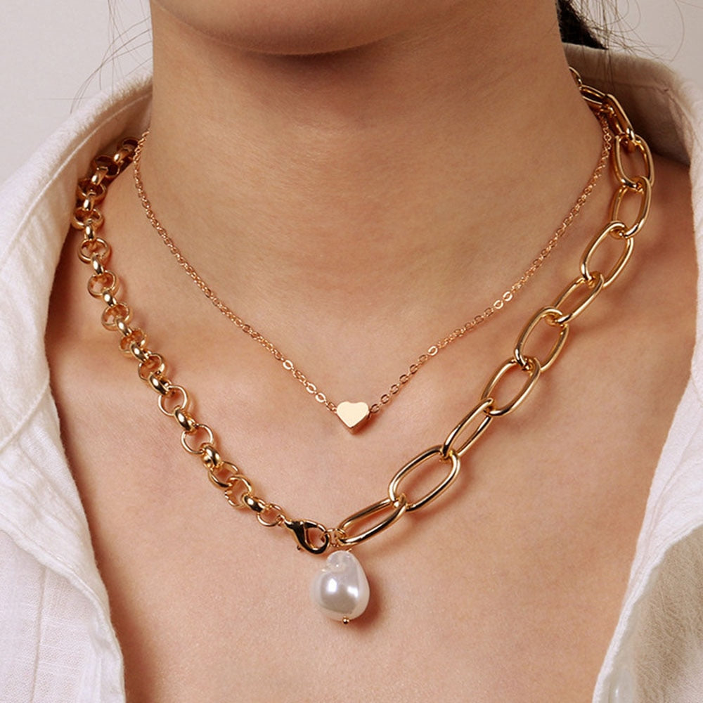 Peris Gems Carved Coin Thick Chain OT Buckle Necklace | Women&