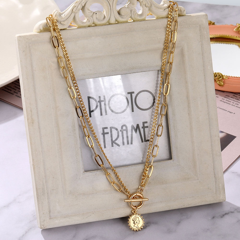 Peris Gems Carved Coin Thick Chain OT Buckle Necklace | Women&