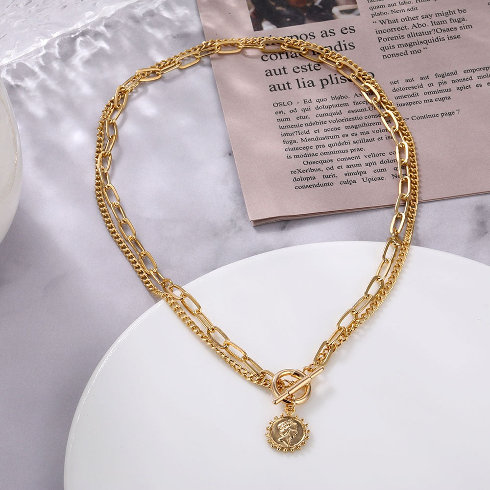 Peris Gems Carved Coin Thick Chain OT Buckle Necklace | Women&