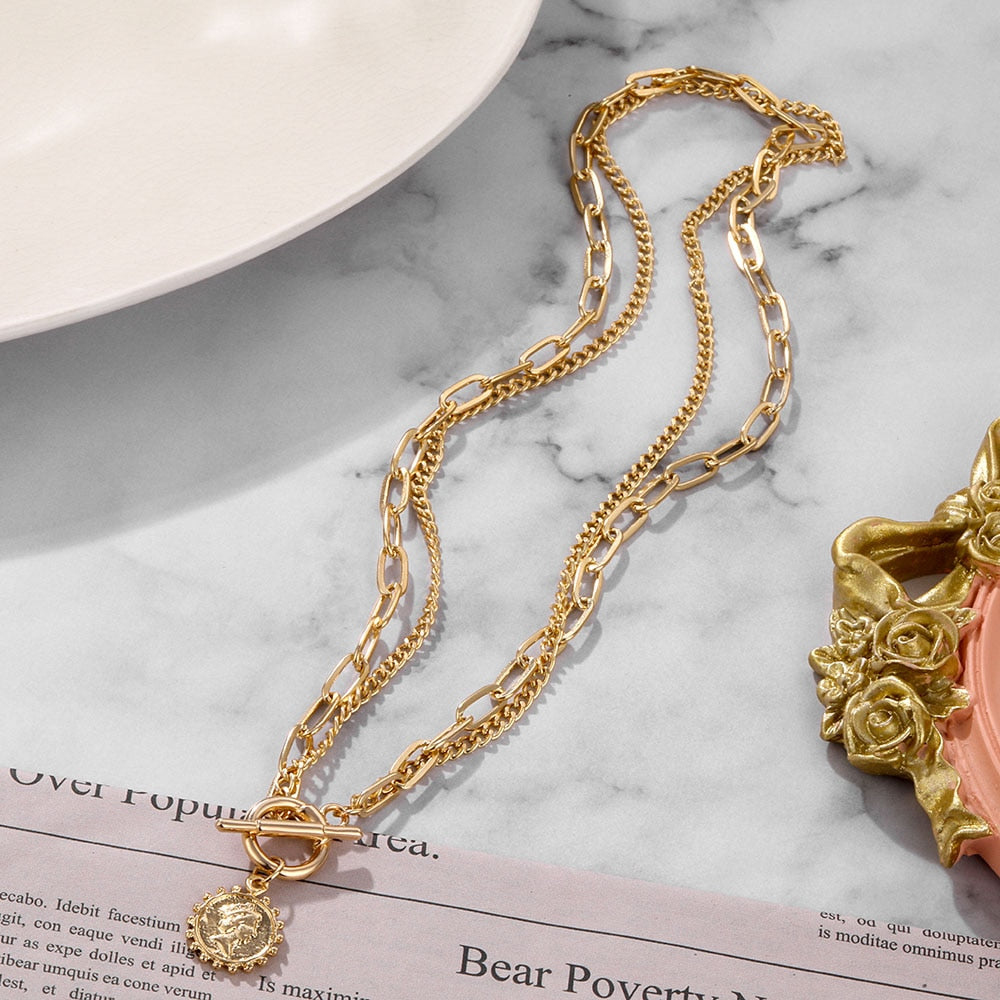 Peris Gems Carved Coin Thick Chain OT Buckle Necklace | Women&