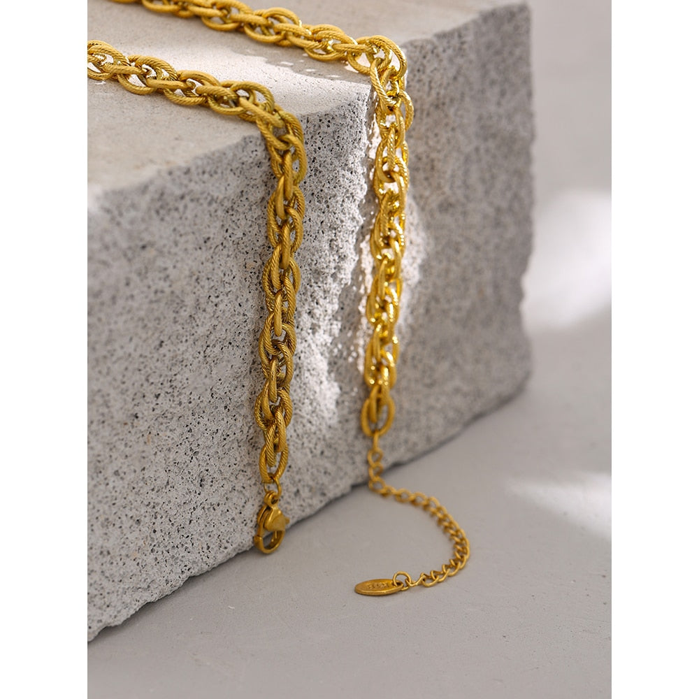 Peris Gems Chunky Gold Twisted Fence Metal Chain Necklace Unisex SHEIN Amazon Temu