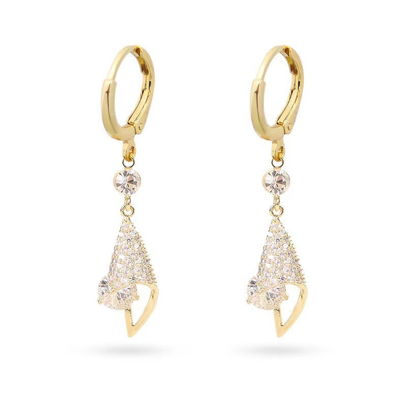 Peris Gems Golden Diamond Tassel Earrings for Women | Rhinestone Earring Collection Golden Diamond Tassel Earrings for Women Rhinestone Earring SHEIN Amazon Temu