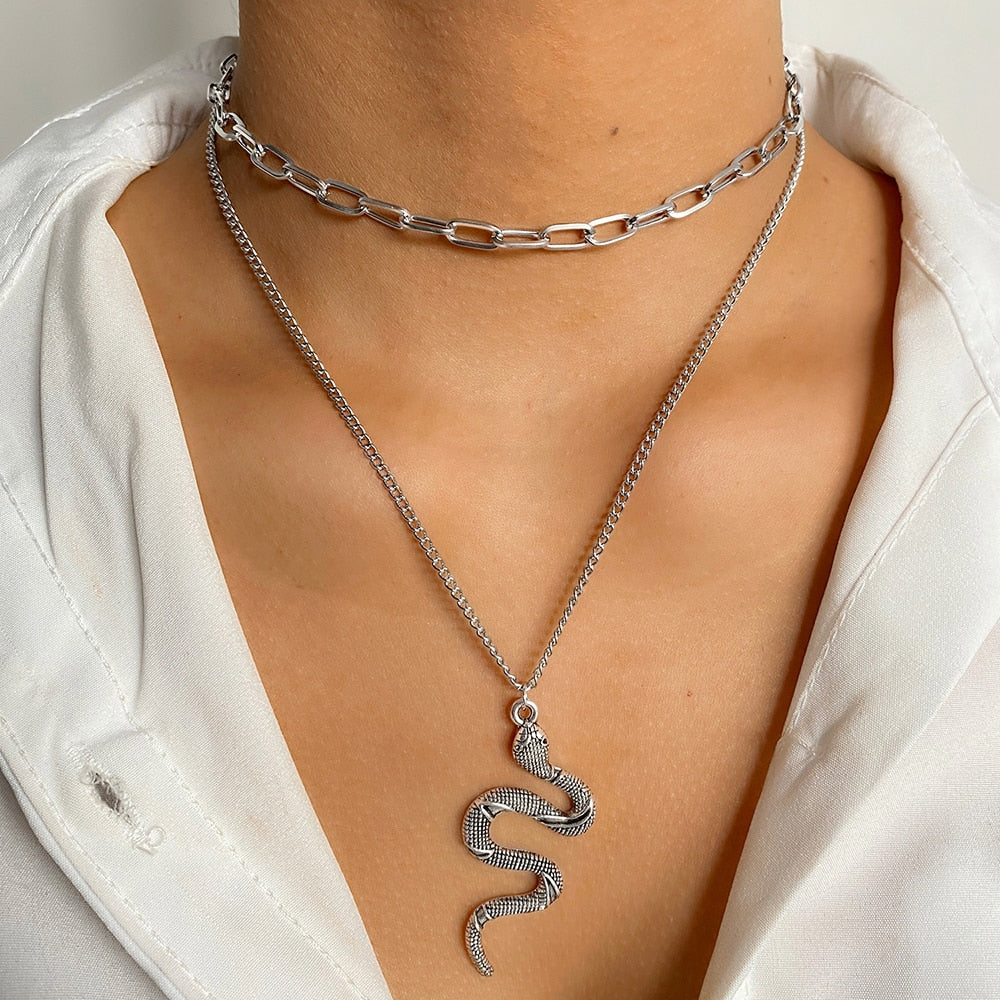 Peris Gems IPA0894-2 Carved Coin Thick Chain OT Buckle Necklace | Women&