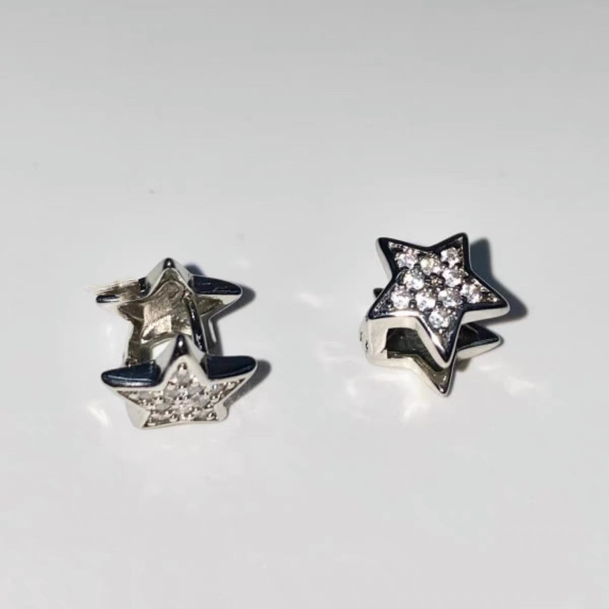 Peris Gems L Silver Double Star Stud Earrings | Women&