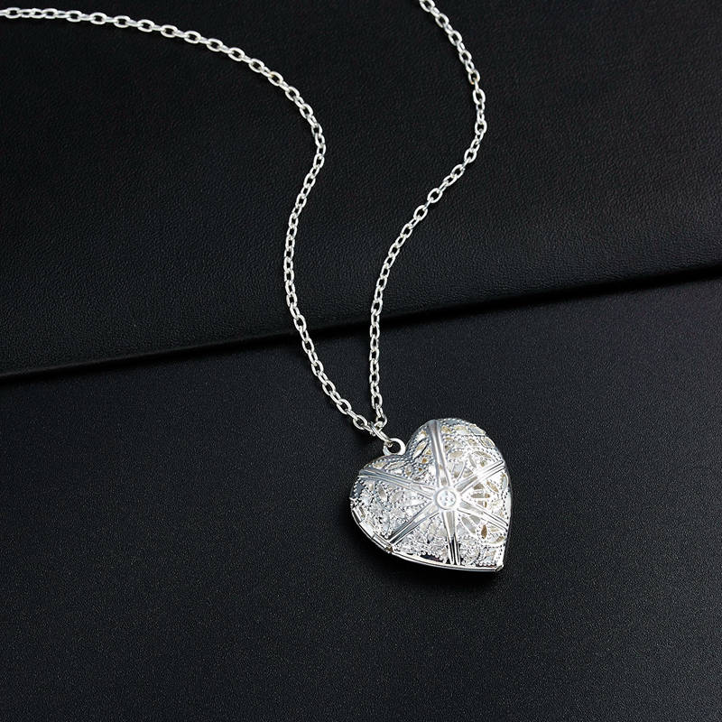 Peris Gems Openable Love Heart Pendant Women&