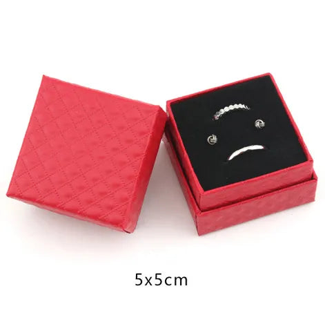 Peris Gems red-5x5 Quilted PU Leather Jewelry Storage Packaging Box 7.5x7.5x3.5cm Quilted PU Leather Jewelry Storage Packaging Box 7.5x7.5 SHEIN Amazon Temu