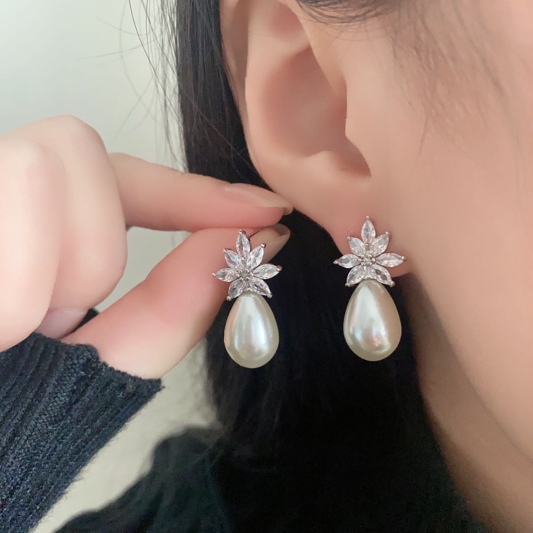 Peris Gems Teardrop Pearl Stud Earrings for Women | Pear Shaped Earrings Teardrop Pearl Stud Earrings for Women | Pear Shaped Earring SHEIN Amazon Temu