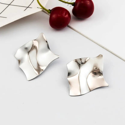 Peris Gems  ES2126-02 Korea Pearl Earrings for Women - Round Geometric Studs SHEIN Amazon Temu