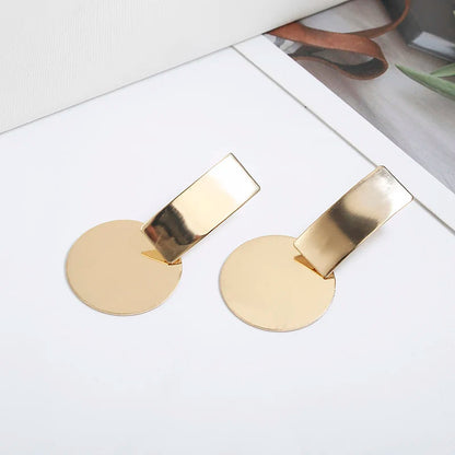 Peris Gems  ES3080 gold Korea Pearl Earrings for Women - Round Geometric Studs SHEIN Amazon Temu